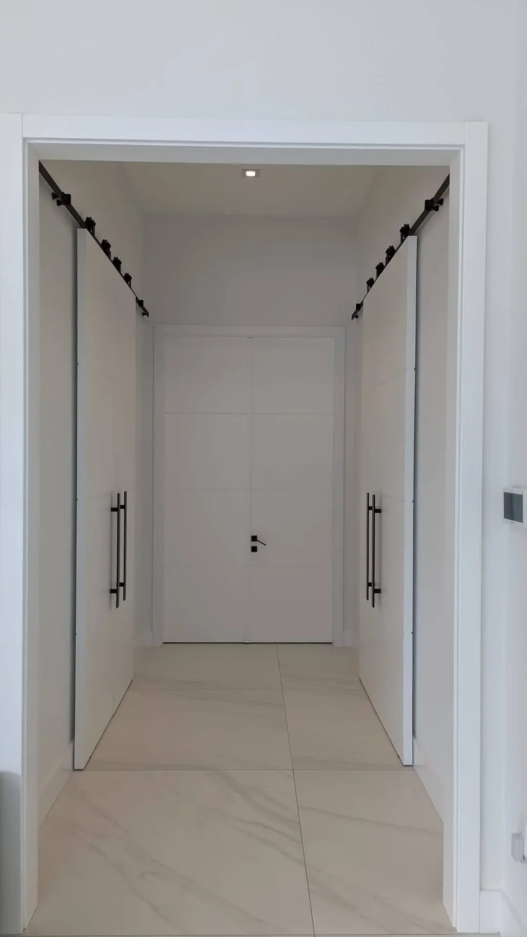 Barn door