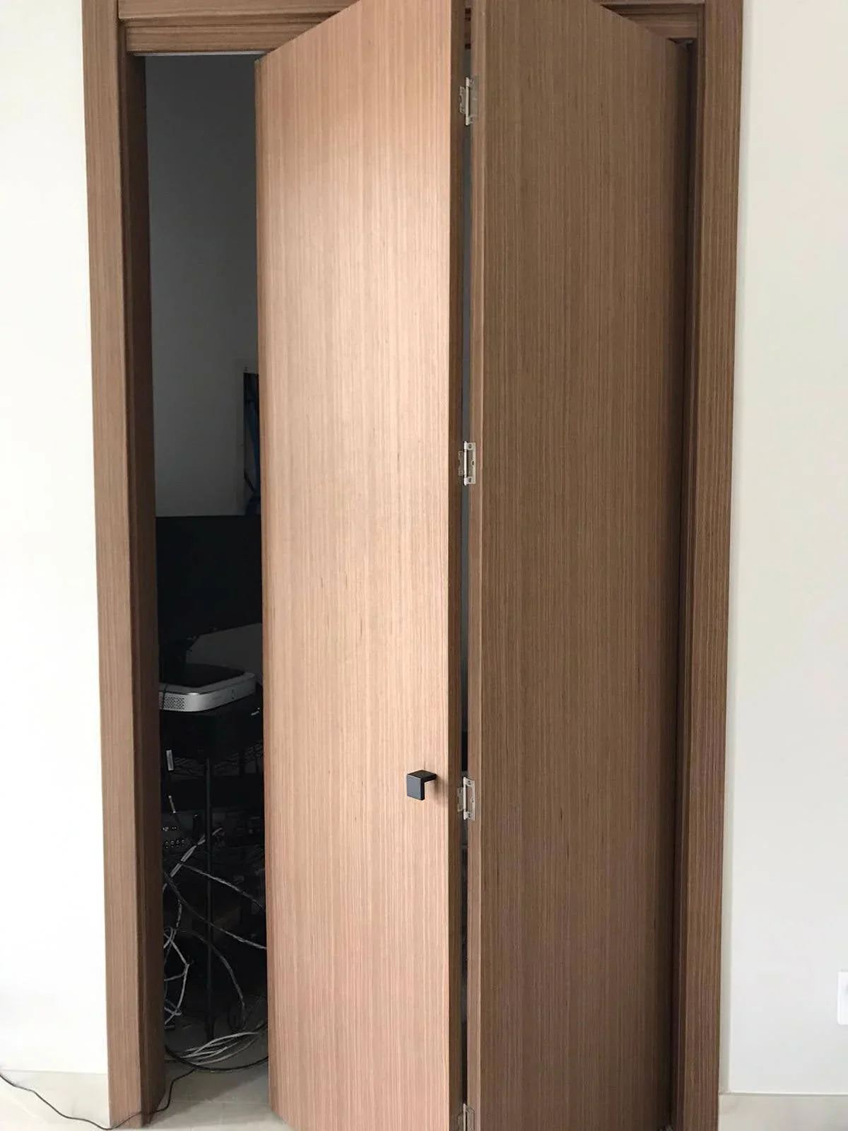 Bifold door
