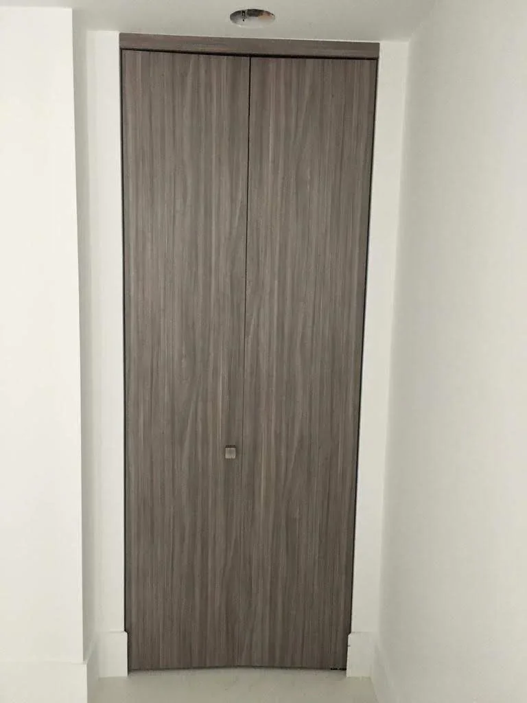 Bifold door
