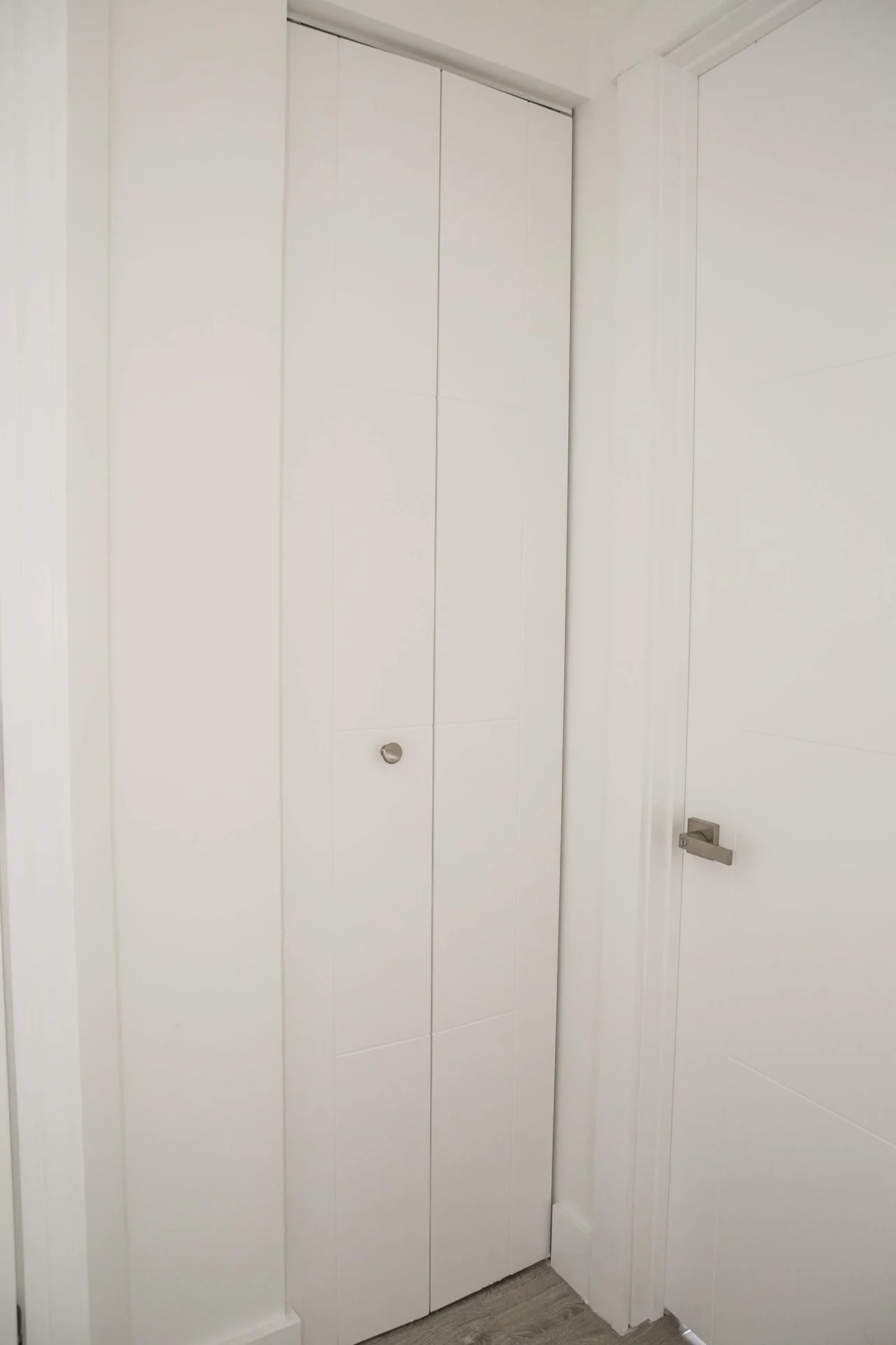 Bifold door