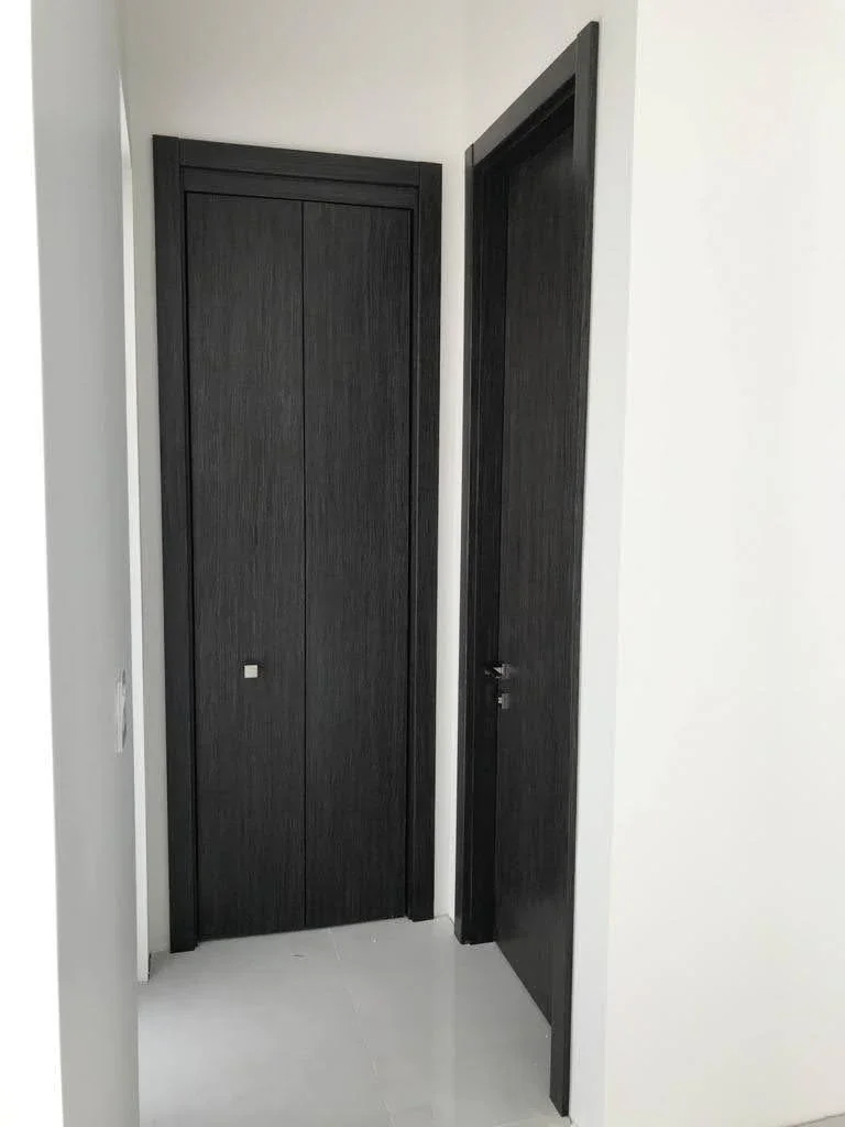 Bifold door