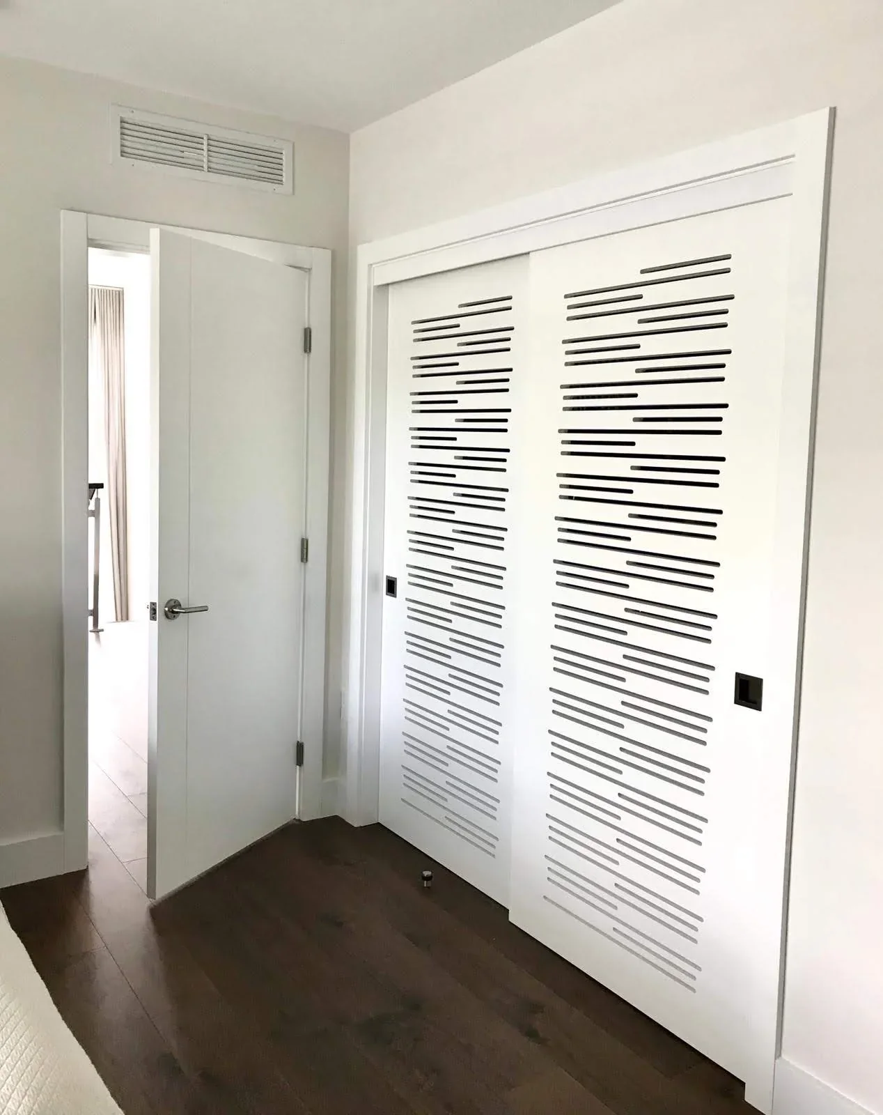 Bypass door