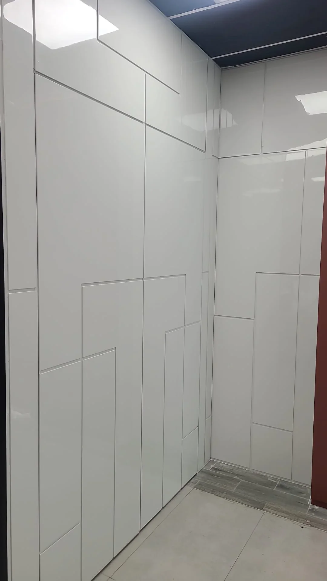 Custom Colors door