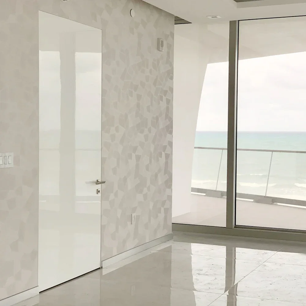 Frameless door