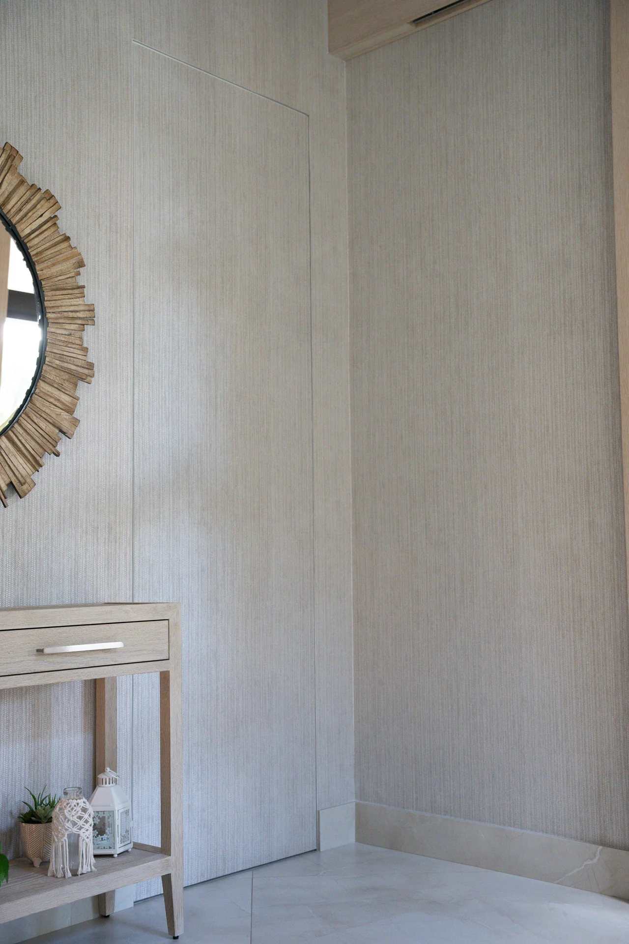 Frameless door