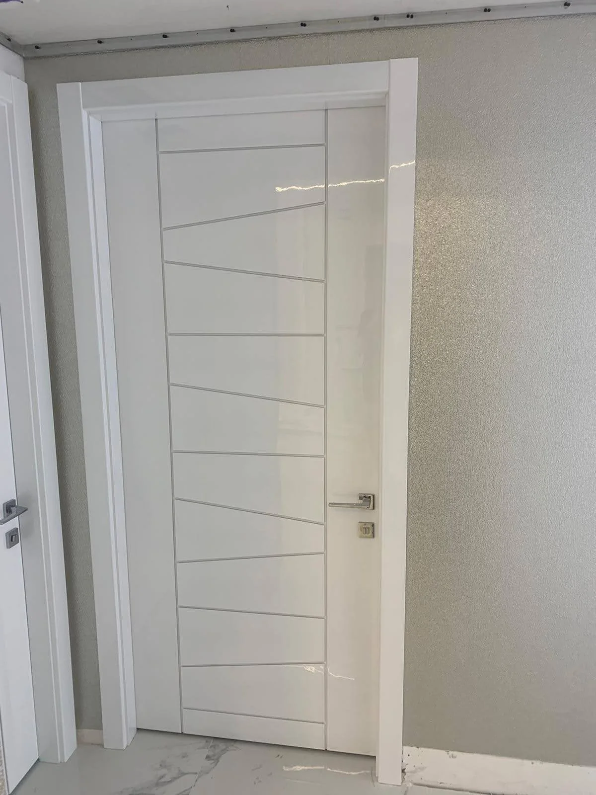 Kinetic door