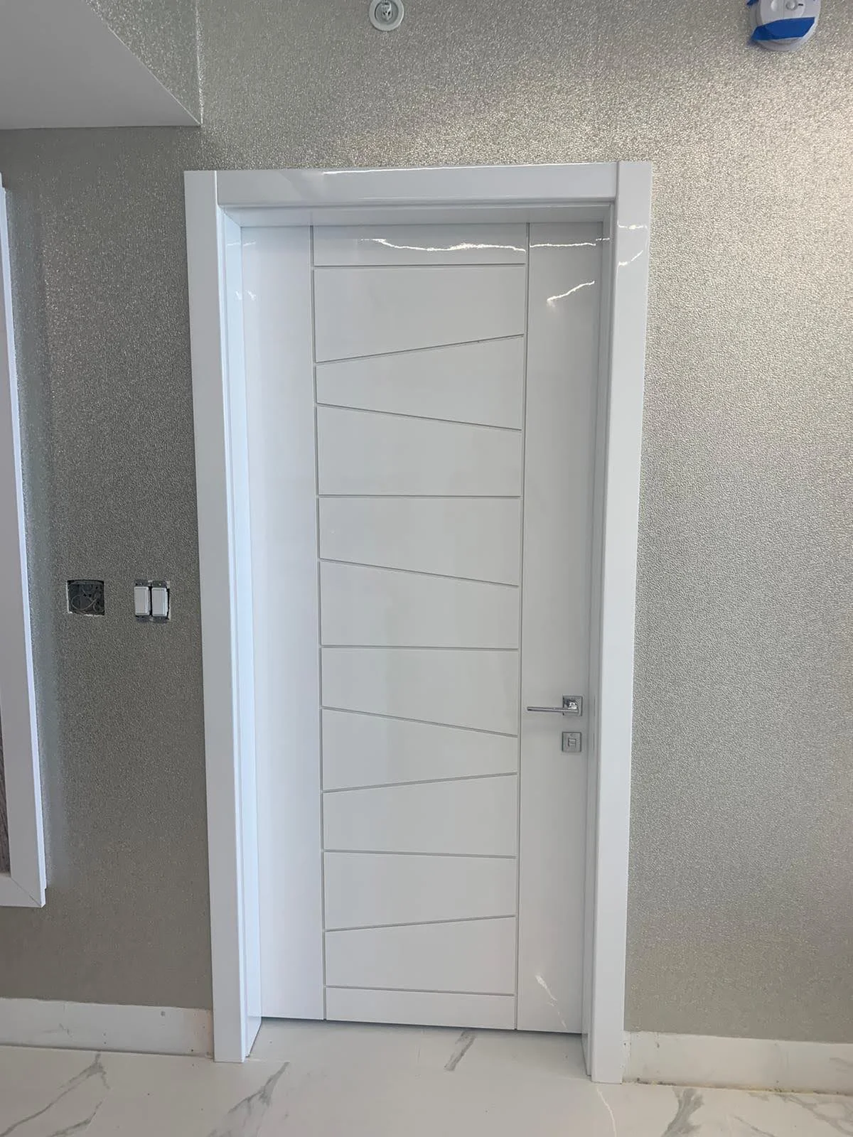 Kinetic door