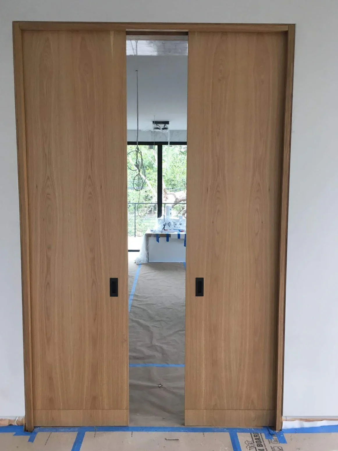 Pocket door