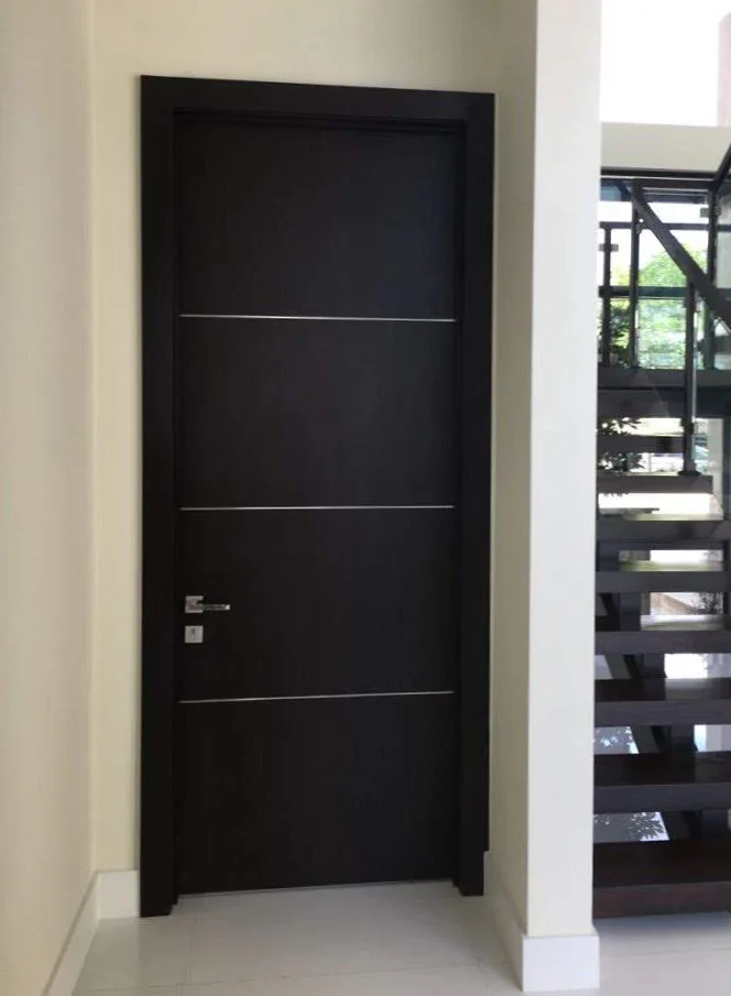 Prehung door