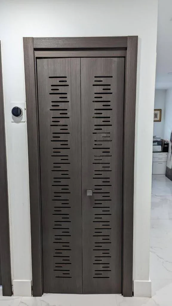 Ventilated door